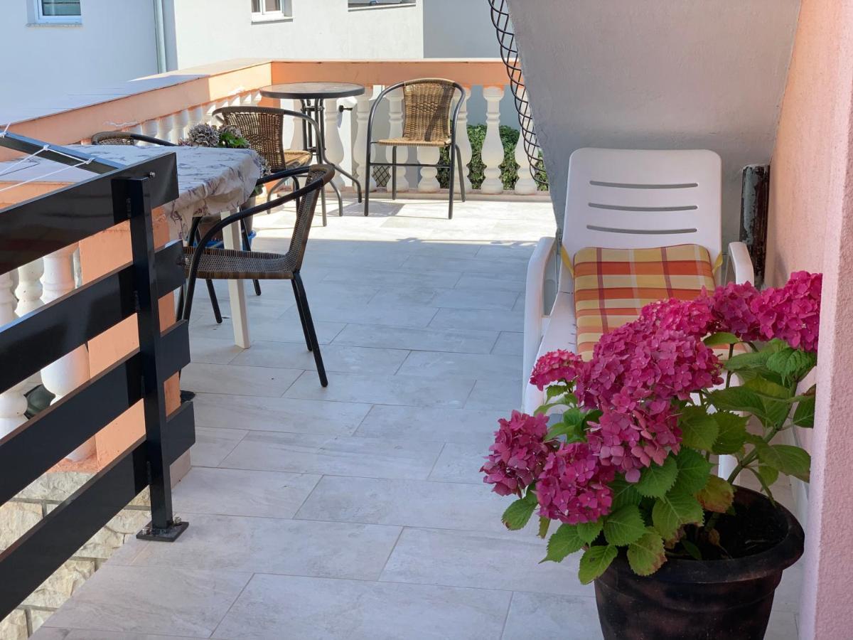 Apartman Vodice Exterior foto